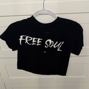 Tilly's Black 'Free Soul' Short Sleeve Tee